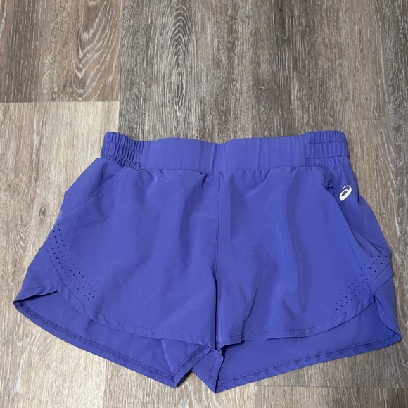 Asics Pants - Asics Women's Vibrant Purple Athletic Shorts. NWOT. Size XS.